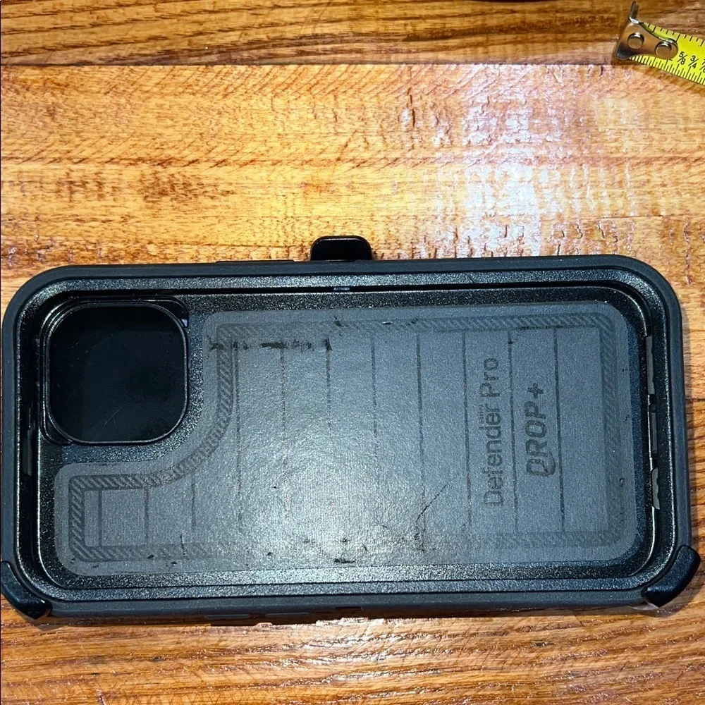 iPhone 11 OtterBox Rugged Black Case with Clip